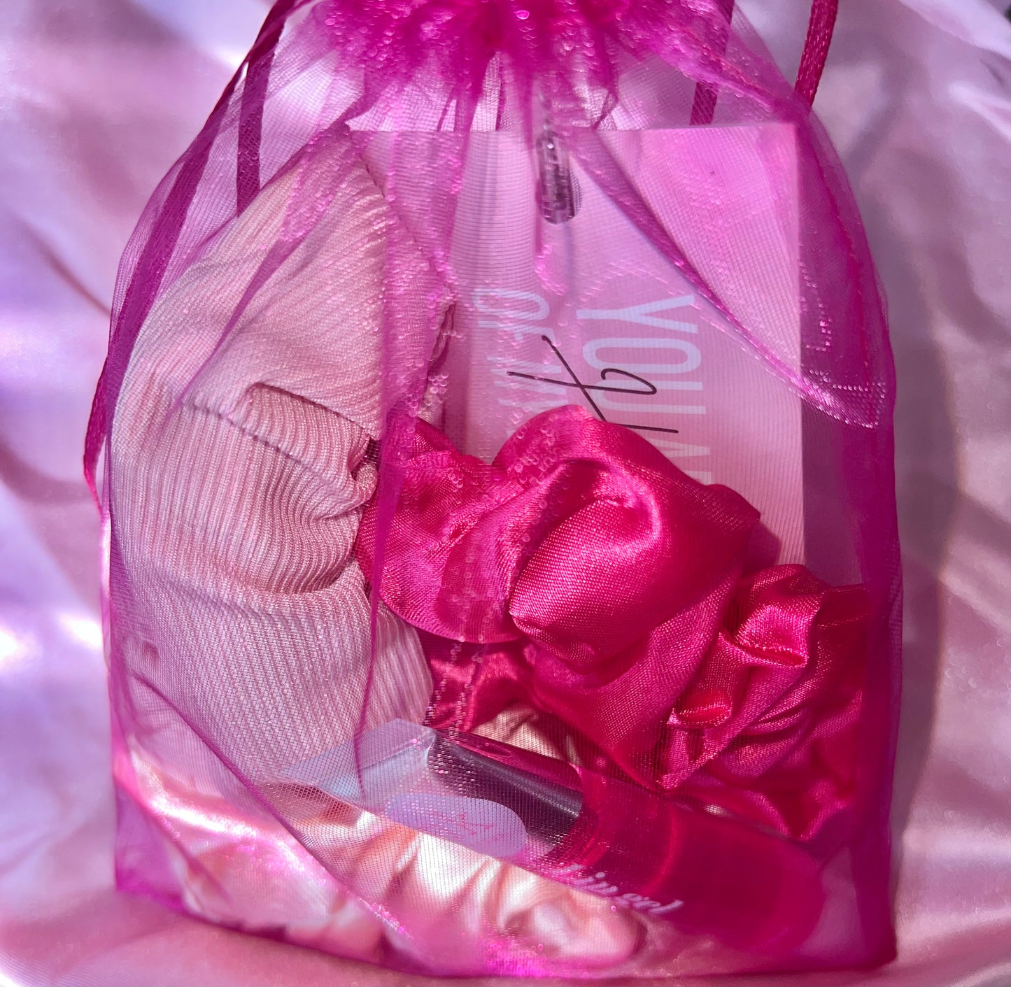 Silk jumbo scrunchies 🎀